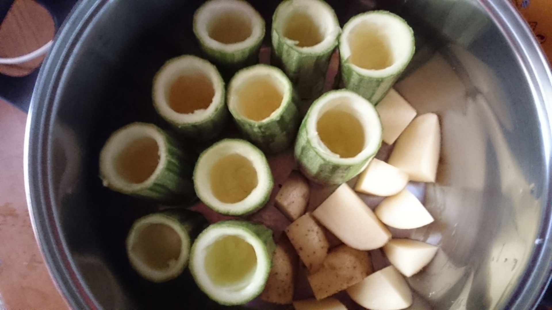 Κολοκύθια γεμιστά κατσαρόλας αυγολέμονο