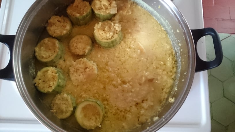 Κολοκύθια γεμιστά κατσαρόλας αυγολέμονο